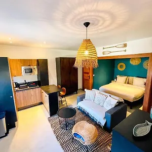 location-au-bord-de-leau-cassis.fr-provencehotel.com/